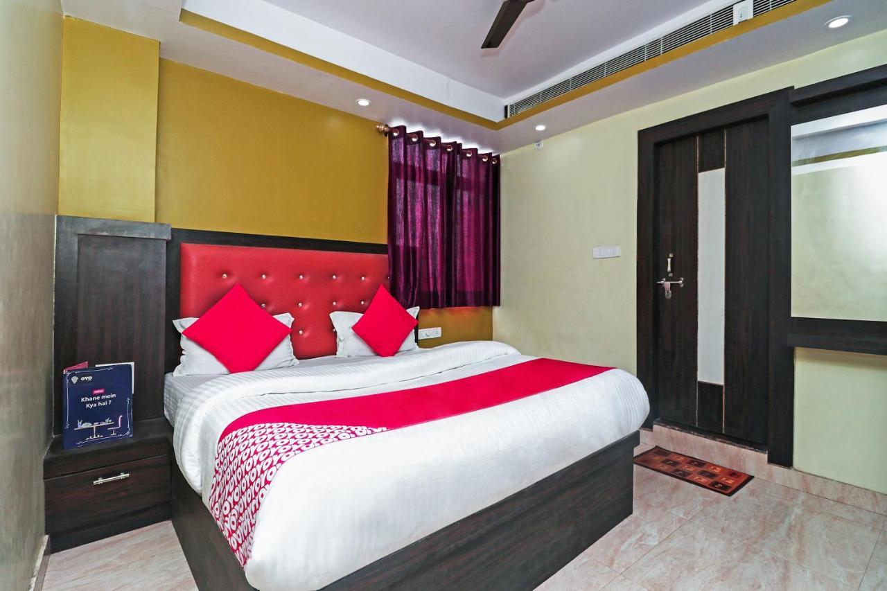 OYO 15169 Hotel Rk Inn Lucknow Buitenkant foto