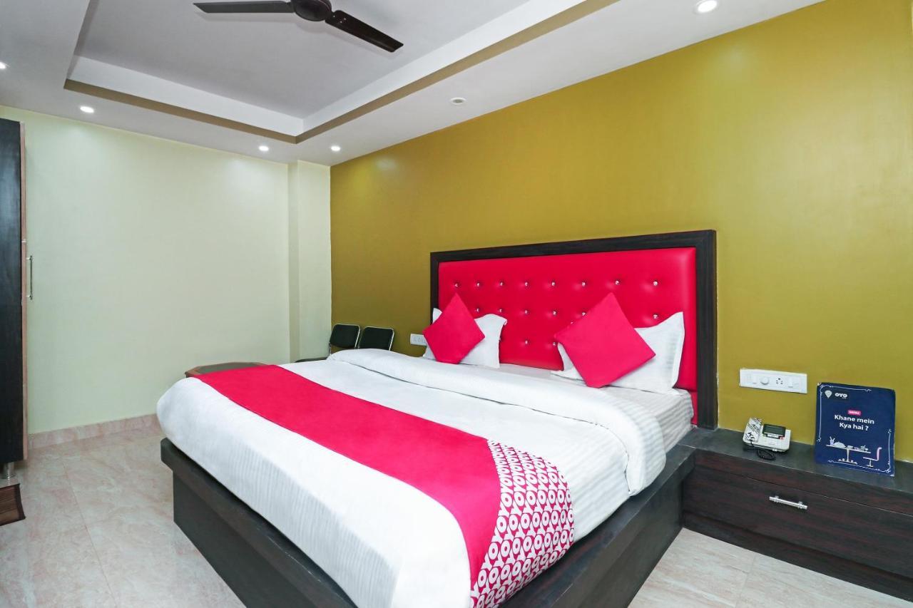 OYO 15169 Hotel Rk Inn Lucknow Buitenkant foto