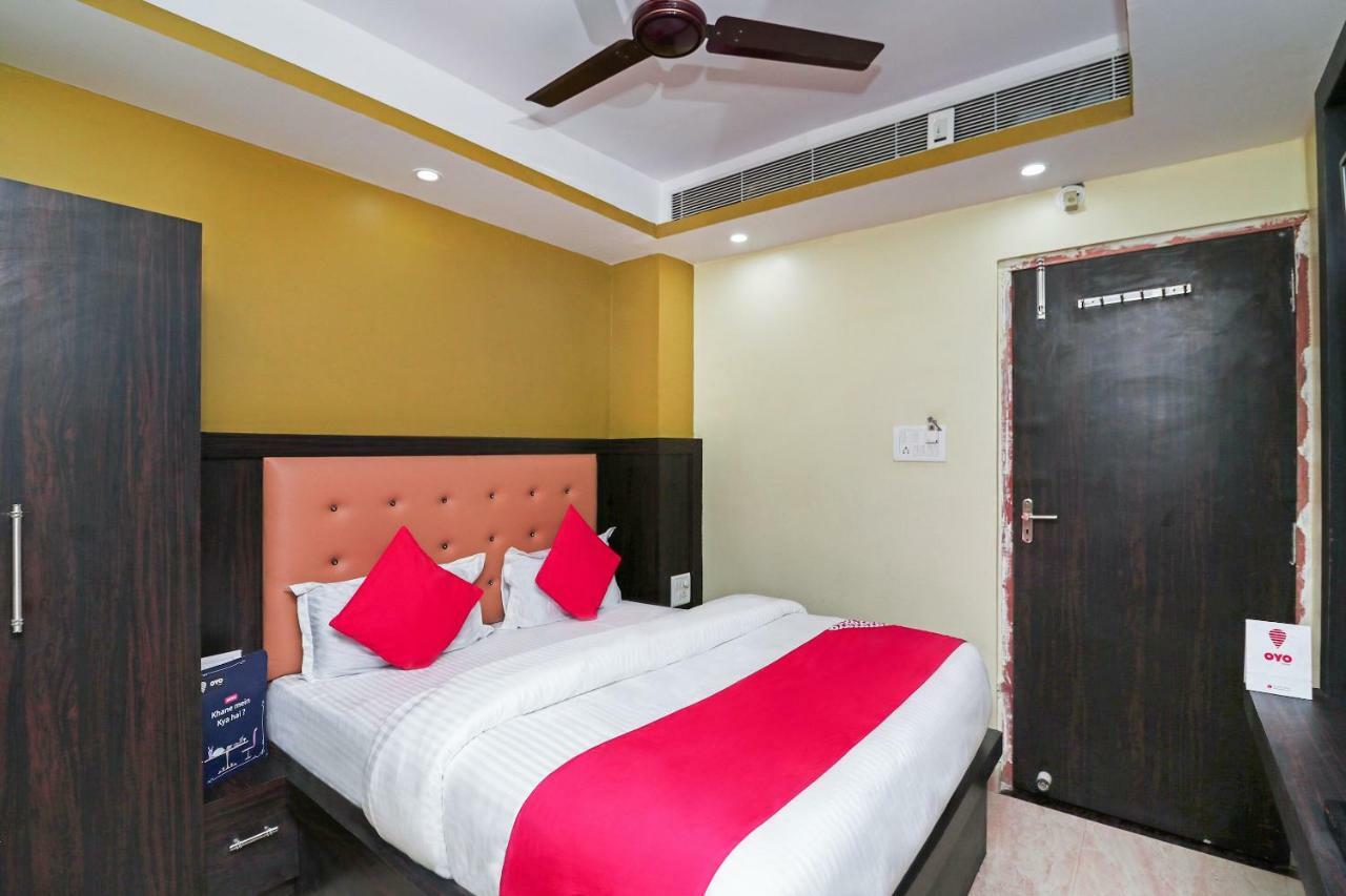 OYO 15169 Hotel Rk Inn Lucknow Buitenkant foto